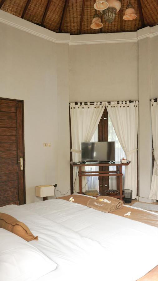 Villa Dende Lombok Tanjungkarang Exterior photo
